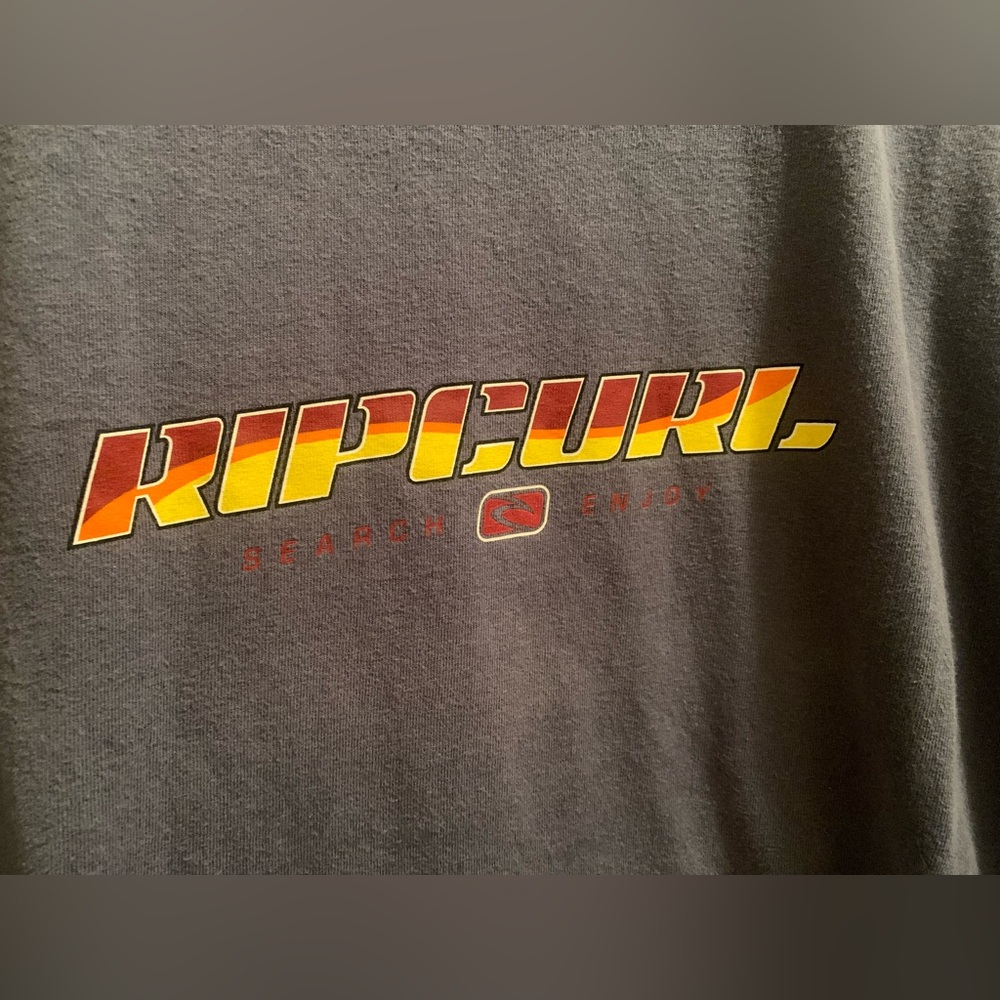 RIPCURL T-SHIRT - Picture 2 of 6
